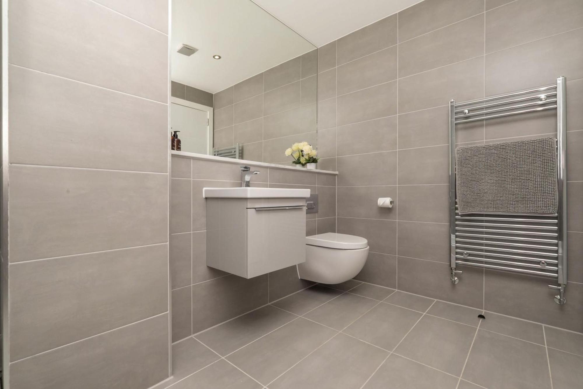 Brand New 2 Bedroom Apartment Centre Of Solihull Esterno foto